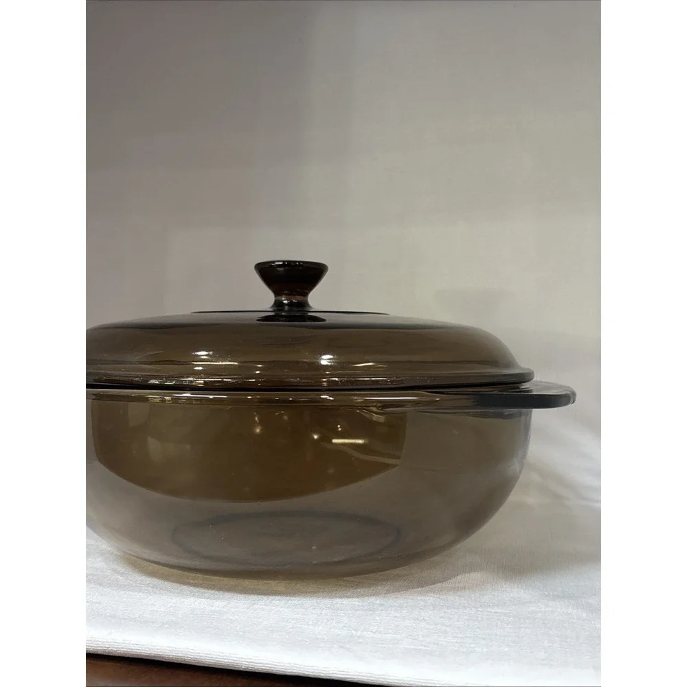 1990s Vintage Pyrex 024 Fireside Brown Glass 2qt Casserole Dish with Lid USA